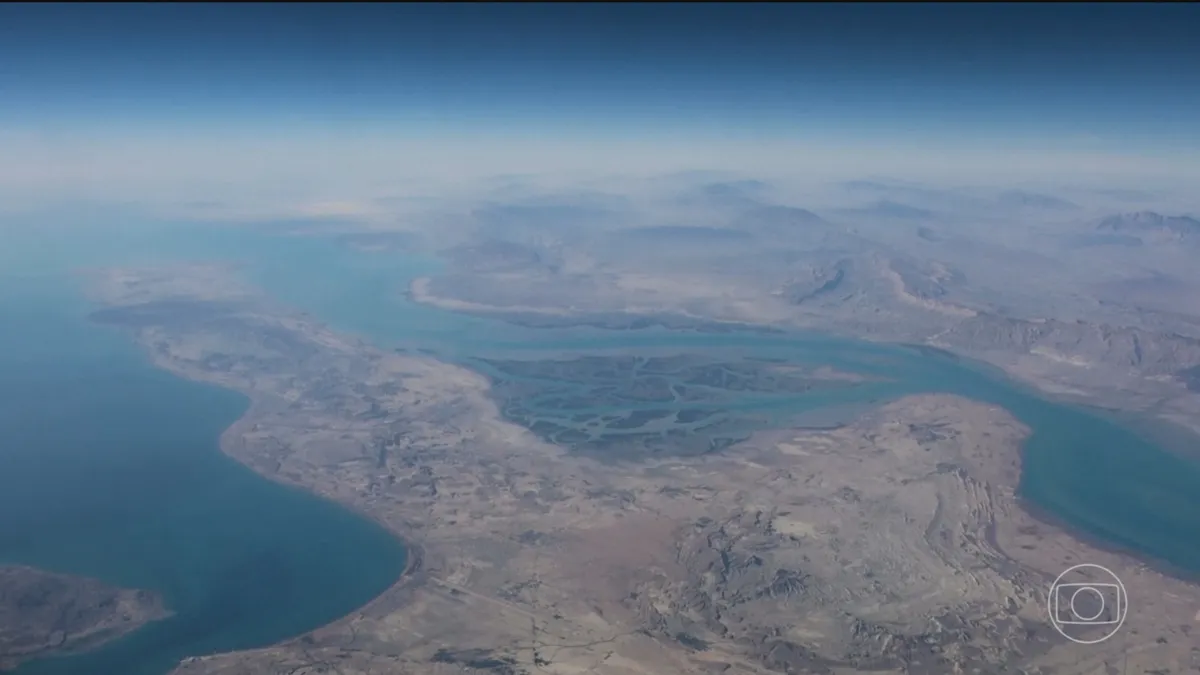 EUA e Israel atacam usina iraniana de urânio; diretor do FBI é hackeado por grupo ligado ao Irã